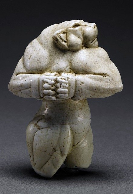 Free download 5000 years old figurine free picture to be edited with GIMP free online image editor