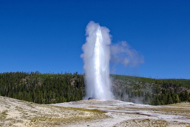 Free download A Faithful Old Geyser -  free photo or picture to be edited with GIMP online image editor