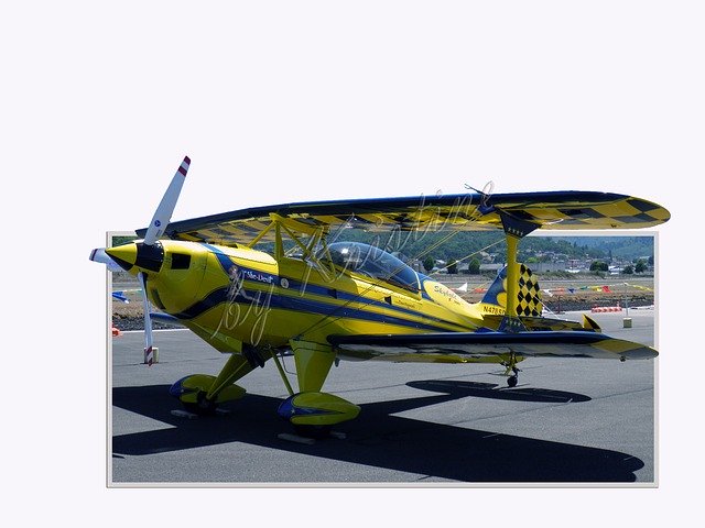 Free download Airplane Yellow Biplane -  free illustration to be edited with GIMP free online image editor