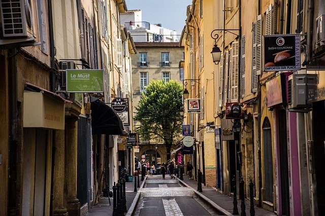 Free download aix en provence city street life free picture to be edited with GIMP free online image editor