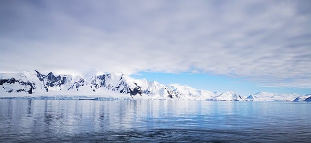 Free download antarctic mountain snow reflections free picture to be edited with GIMP free online image editor