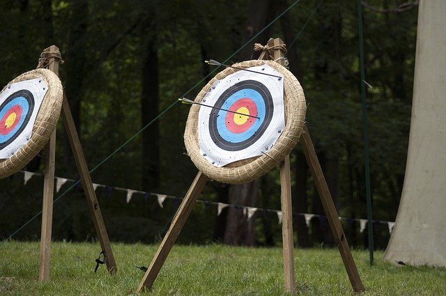 Free download Arrow Target Range -  free photo or picture to be edited with GIMP online image editor