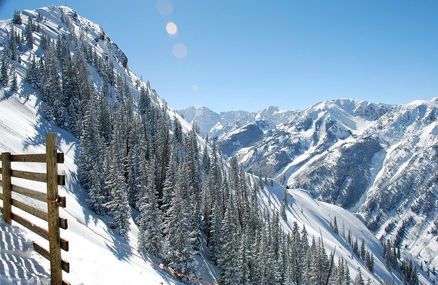 Free download Aspen Snow Skiing United -  free photo or picture to be edited with GIMP online image editor