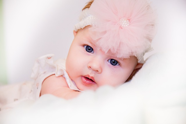 Free download baby child girl babygirl eyes free picture to be edited with GIMP free online image editor