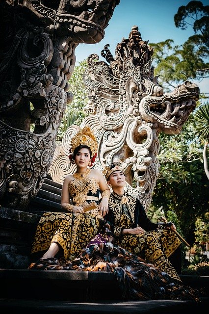 Free download Bali Couple Balinese -  free photo or picture to be edited with GIMP online image editor