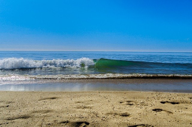 Bezpłatne pobieranie Beach Serignan South Of France - bezpłatne zdjęcie lub obraz do edycji za pomocą internetowego edytora obrazów GIMP