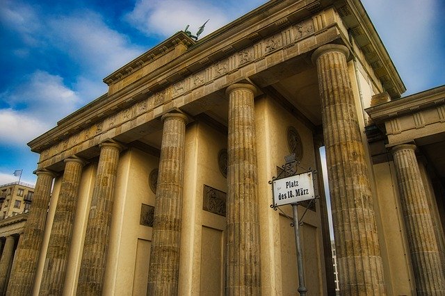 Free download Berlin Brandenburg Gate -  free photo or picture to be edited with GIMP online image editor