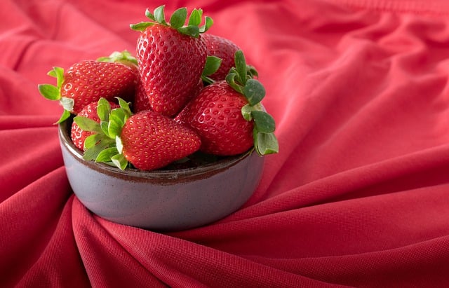 Free download berry fruit strawberry food fresh free picture to be edited with GIMP free online image editor