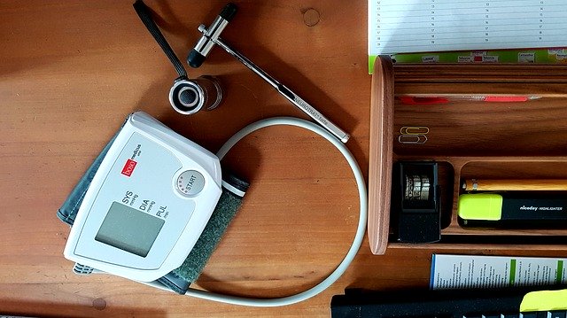 Free download Blood Pressure Monitor Reflex -  free photo or picture to be edited with GIMP online image editor