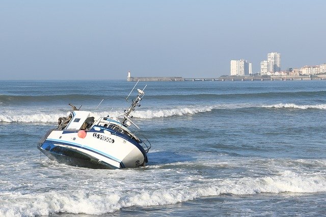 Free download Boat Stranding Elizabeth -  free photo or picture to be edited with GIMP online image editor