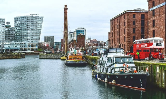 Free download boats waterfront dock albert dock free picture to be edited with GIMP free online image editor