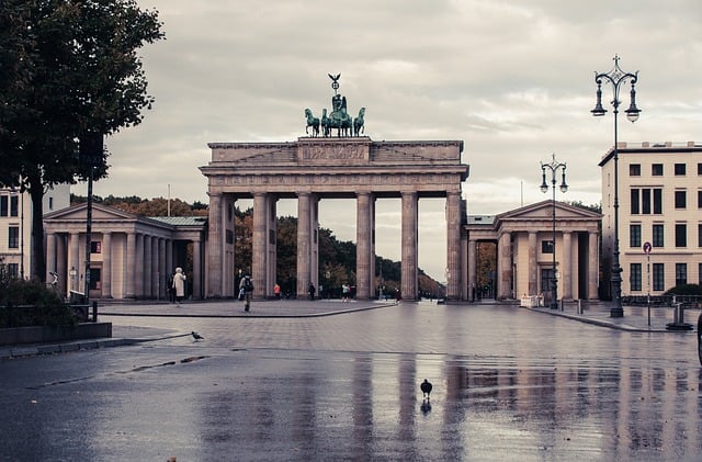 Free download brandenburg gate berlin landmark free picture to be edited with GIMP free online image editor