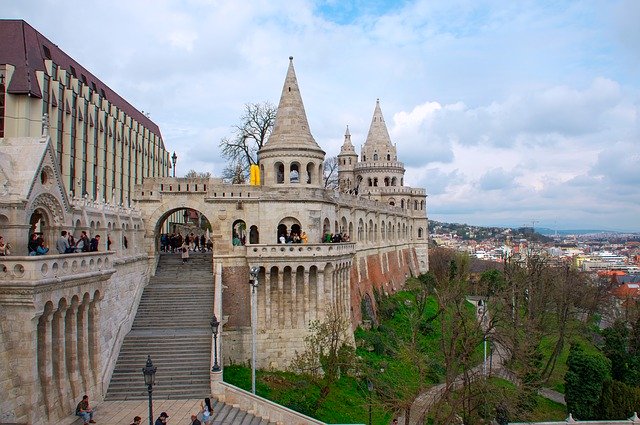 Free download Buda Castle Hungarian Building -  free photo or picture to be edited with GIMP online image editor