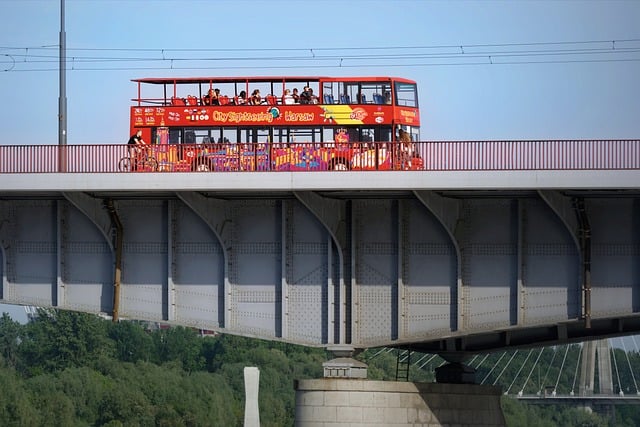 Free download bus coach bridge tourists tourism free picture to be edited with GIMP free online image editor