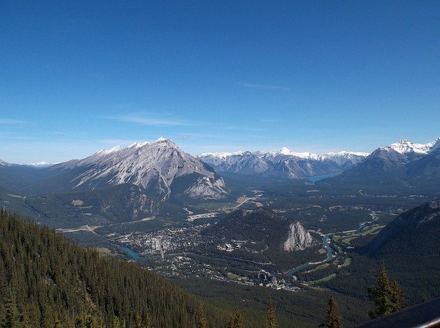 Free download Canada Alberta Banff -  free photo or picture to be edited with GIMP online image editor