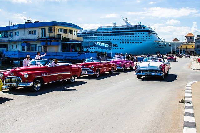 Free download Cars Classic Havana Car -  free photo or picture to be edited with GIMP online image editor