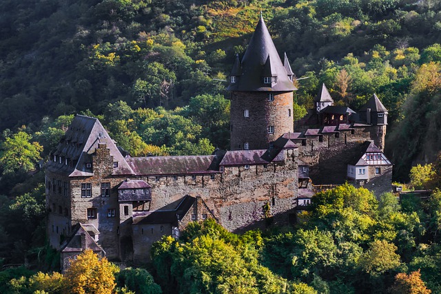 تنزيل Castle Historical Architecture مجانًا - صورة مجانية أو صورة لتحريرها باستخدام محرر الصور عبر الإنترنت GIMP