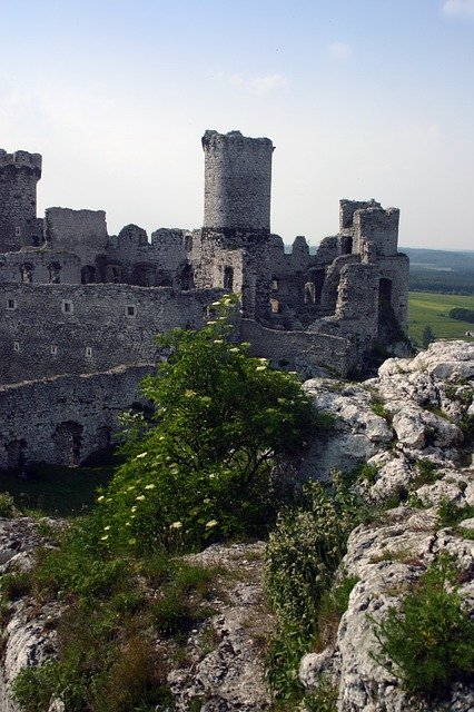 Téléchargement gratuit Château Le Moyen Âge Ancien - photo ou image gratuite à modifier avec l'éditeur d'images en ligne GIMP