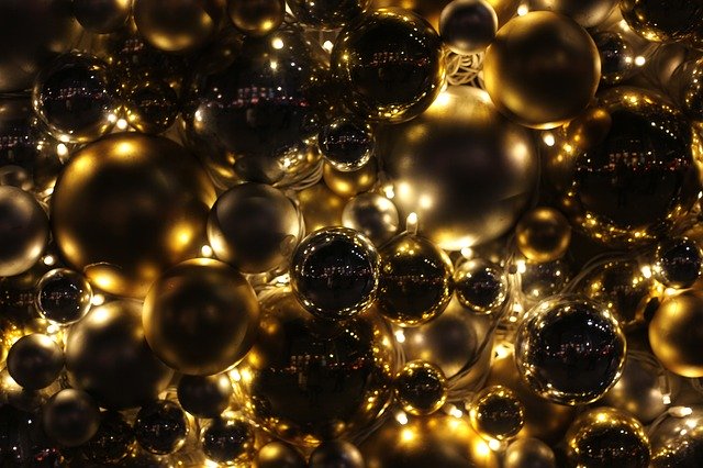 Free download Christmas Balls Gold -  free photo or picture to be edited with GIMP online image editor