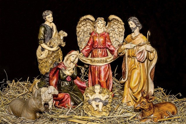 Free download christmas crib figures jesus child free picture to be edited with GIMP free online image editor