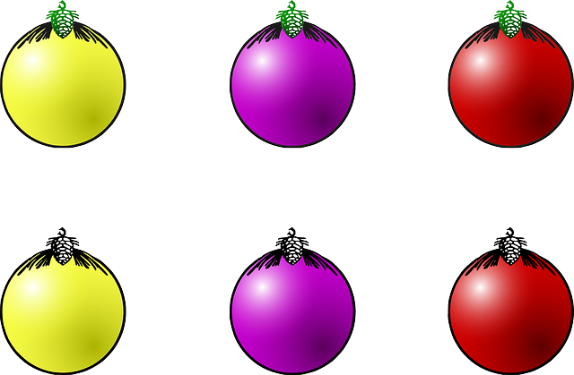 Free download Christmas Ornaments Balls - Free vector graphic on Pixabay free illustration to be edited with GIMP free online image editor