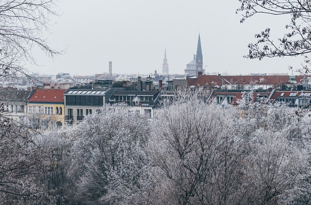 Free download city winter snow roofs buildings free picture to be edited with GIMP free online image editor