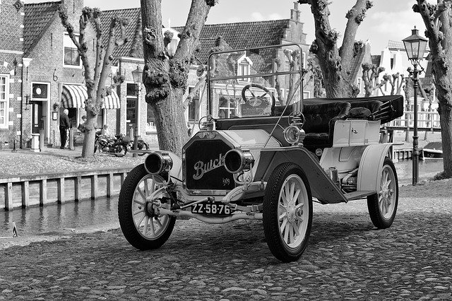 Free download Classic Car Oldtimer -  free photo or picture to be edited with GIMP online image editor