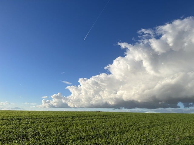 Free download clouds sky land outside field free picture to be edited with GIMP free online image editor