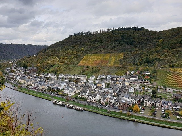 Free download Cochem On The Mosel -  free photo or picture to be edited with GIMP online image editor