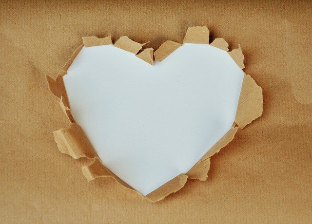 Free download copy space heart white heart free picture to be edited with GIMP free online image editor