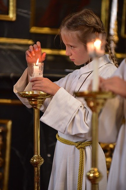 Free download Corpus Christi Ministrantin Candle -  free photo or picture to be edited with GIMP online image editor