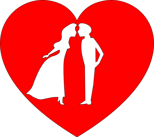 Free download Couple Heart Kiss - Free vector graphic on Pixabay free illustration to be edited with GIMP free online image editor