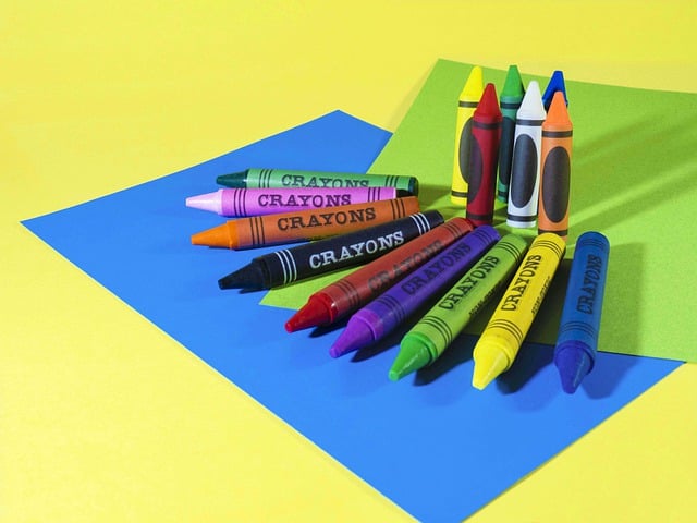 Free download crayons colorful green blue yellow free picture to be edited with GIMP free online image editor