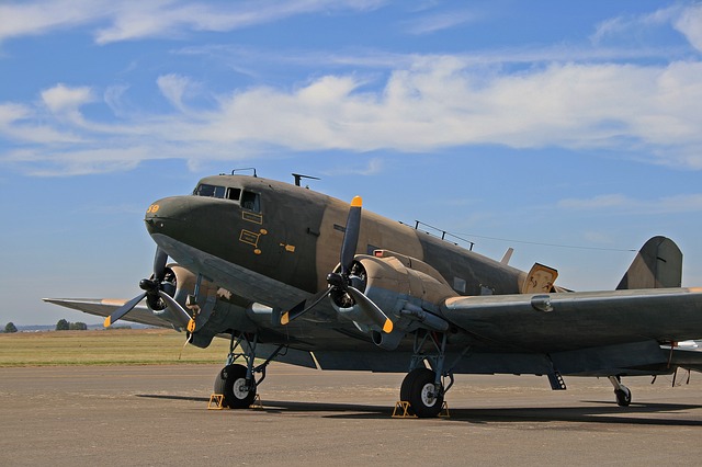 Free download dakota aircraft c 47 heritage free picture to be edited with GIMP free online image editor