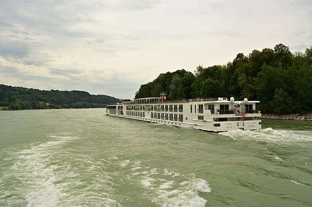 Kostenloser Download Donauschifffahrt Wachau - kostenloses Foto oder Bild zur Bearbeitung mit GIMP Online-Bildbearbeitung