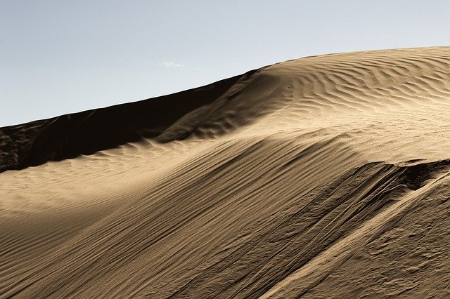 Free download Desert Barkhan Algeria -  free photo or picture to be edited with GIMP online image editor