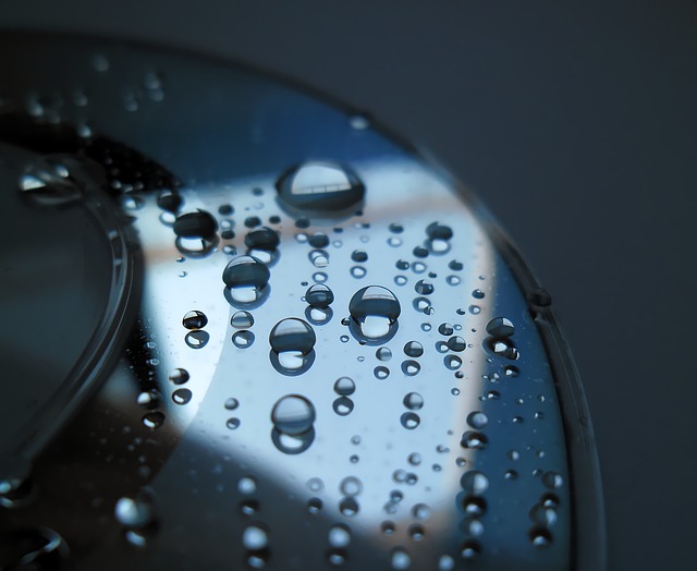 Free download disk cd droplets water drops prism free picture to be edited with GIMP free online image editor