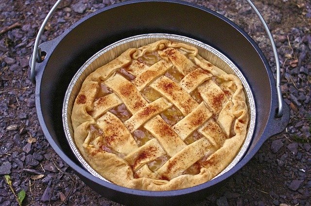 Free download Dutch Oven Apple Pie Camp Cooking -  free photo or picture to be edited with GIMP online image editor