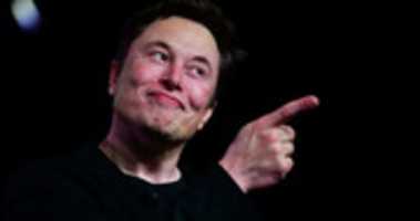 Free download ELON MUSK -La idea de SpaceX- free photo or picture to be edited with GIMP online image editor