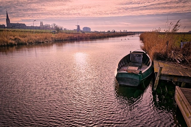 Free download fellow view water boat channel free picture to be edited with GIMP free online image editor