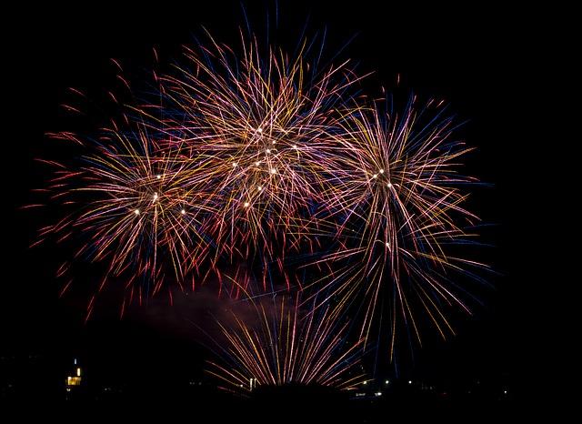 Free download fireworks sparks night explosion free picture to be edited with GIMP free online image editor