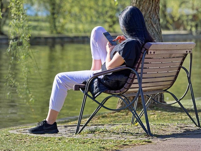 Free download girl bench lake shore smartphone free picture to be edited with GIMP free online image editor