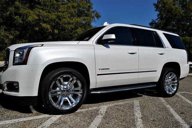 Free download gmc yukon sports utility vehicle suv free picture to be edited with GIMP free online image editor