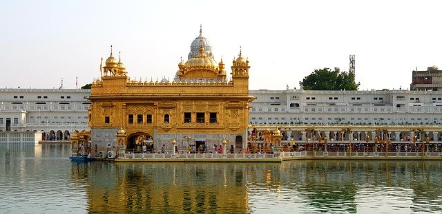 Free download Golden Temple Amritsar Sikhs -  free photo or picture to be edited with GIMP online image editor