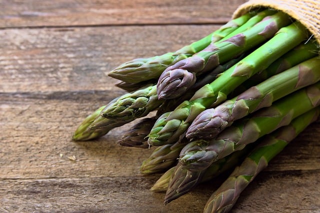 Free download green asparagus asparagus vegetables free picture to be edited with GIMP free online image editor