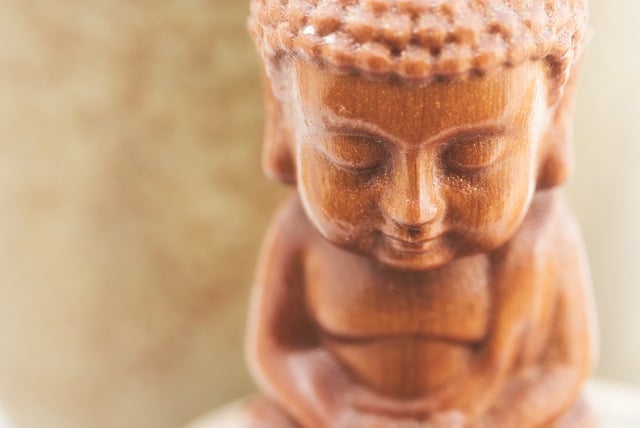 Free download hd wallpaper buddha statue buddhism free picture to be edited with GIMP free online image editor