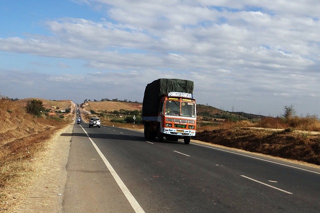 Free download highway truck lorry nh 4 free picture to be edited with GIMP free online image editor