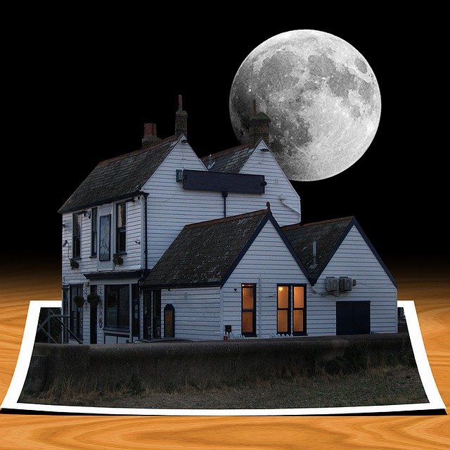 Free download House Moon Card -  free illustration to be edited with GIMP free online image editor