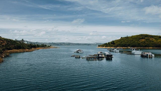 Free download houses nature lake water mountain free picture to be edited with GIMP free online image editor