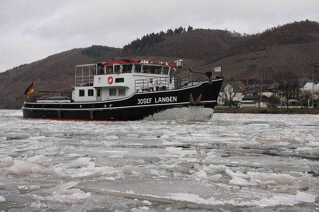 Free download Icebreaker Mosel Alf -  free photo or picture to be edited with GIMP online image editor